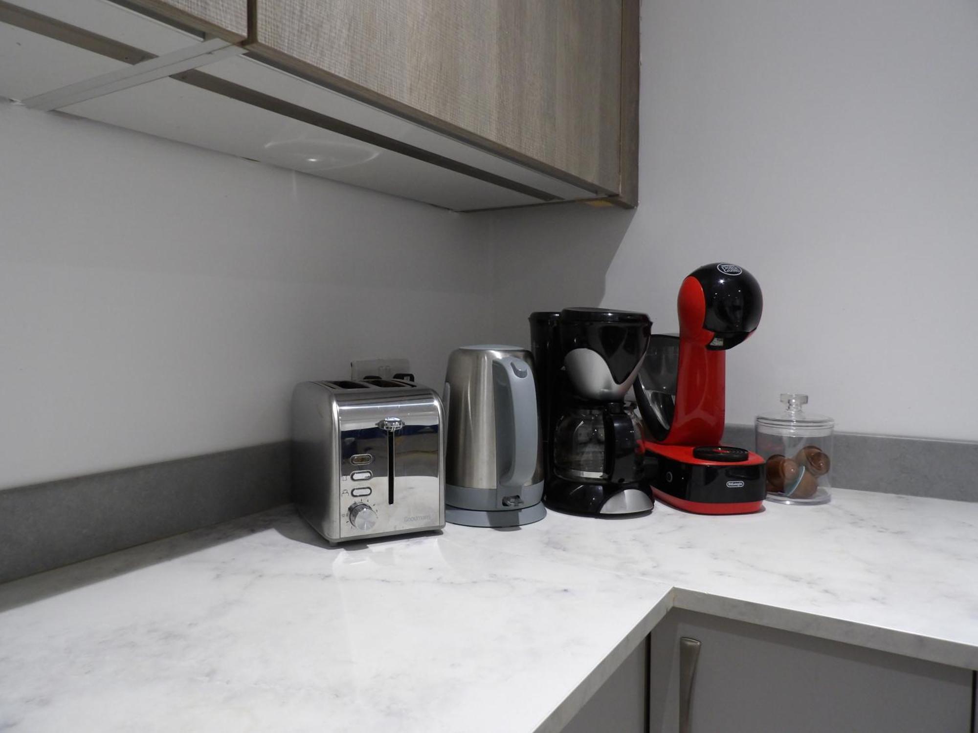 Lovely 3 Bedroom Apartment With Private Garden In Edinburgh City Centre Exteriér fotografie
