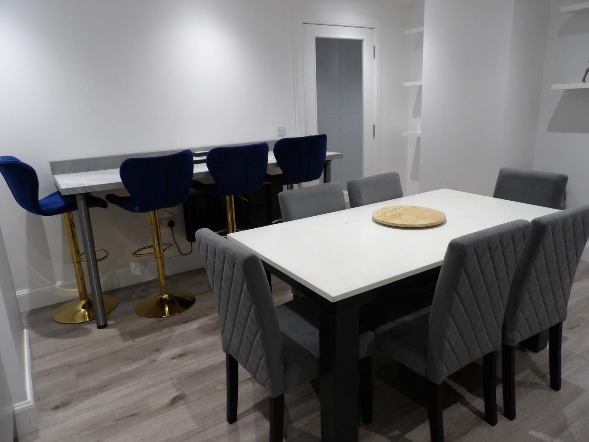 Lovely 3 Bedroom Apartment With Private Garden In Edinburgh City Centre Exteriér fotografie